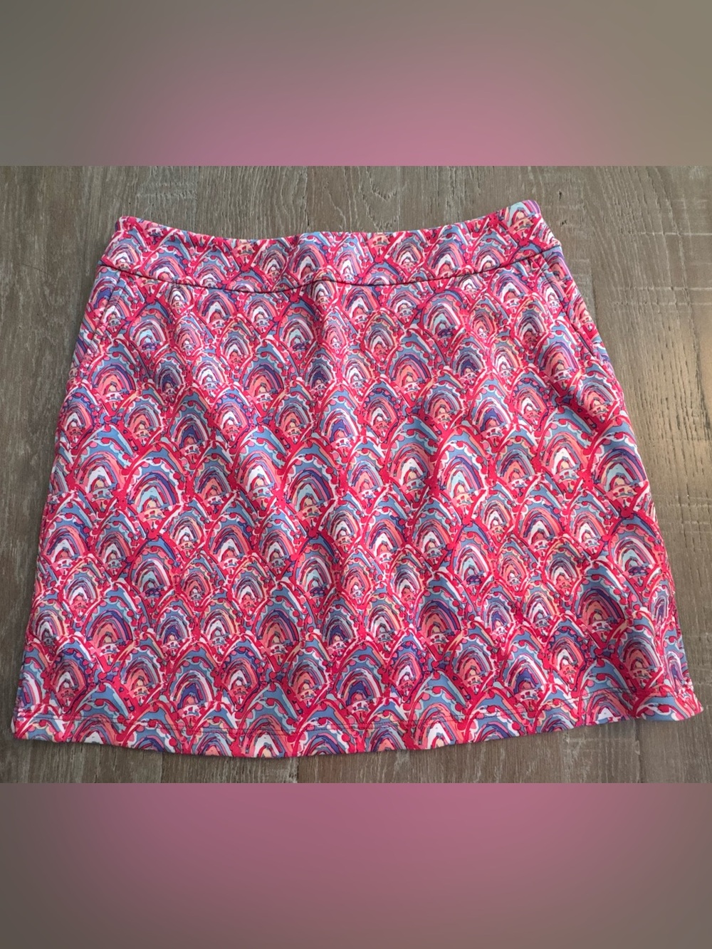 Small vineyard vines skort